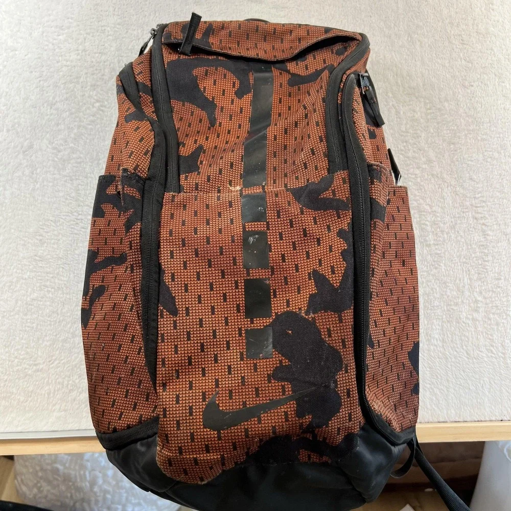 Nike Orange Camo Elite Backpack Mens Basketball Laptop Travel Daypack School Bag